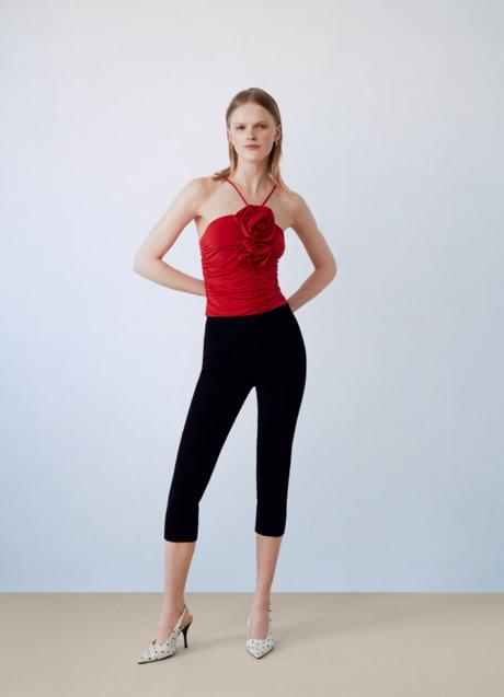 Imagen - Top rojo de Sfera (21,99 euros)