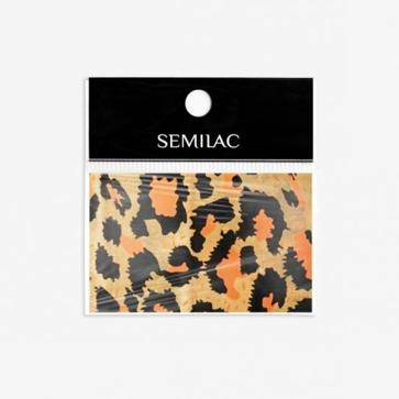 Imagen secundaria 1 - La tendencia del leopardo llega a las uñas: tres manicuras con animal print elegantes