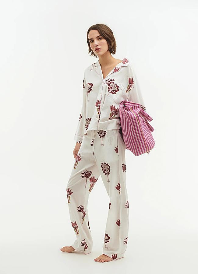 Imagen - Pijama con estampado de flores de Natura.