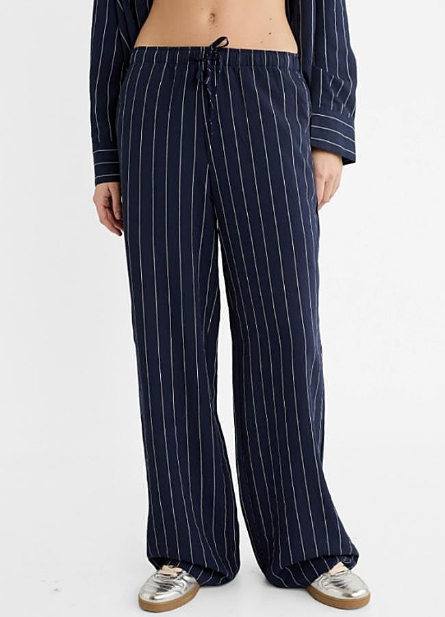 Imagen - Pantalón recto de raya diplomática de Stradivarius/STRADIVARIUS