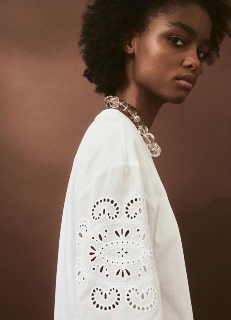 Imagen - Camiseta blanca de H&M (12,99 euros)