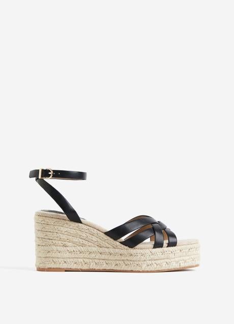 Imagen - Zapatos con cuña de esparto de H&M (29,99 euros)