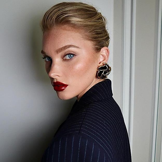 Así recomiendan las expertas escoger la brocha de maquillaje para la base