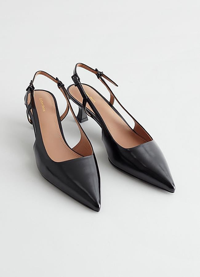 Imagen - Slingback negros de &Other stories, 119 euros.