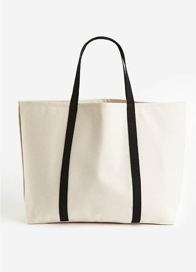 Imagen - Bolsa de playa en lona de algodón de H&M (14,99€)