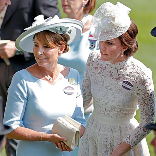 kate Middleton, con su madre carole. 
