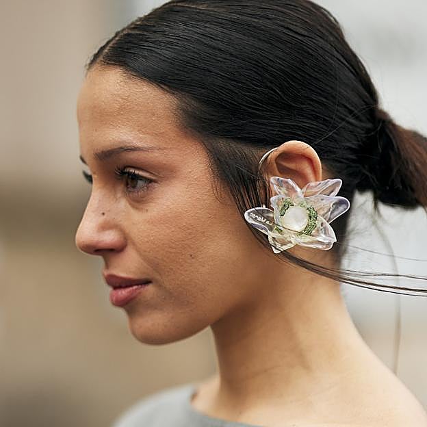 Llevo un mes utilizando este pintalabios con efecto relleno y estoy encantada