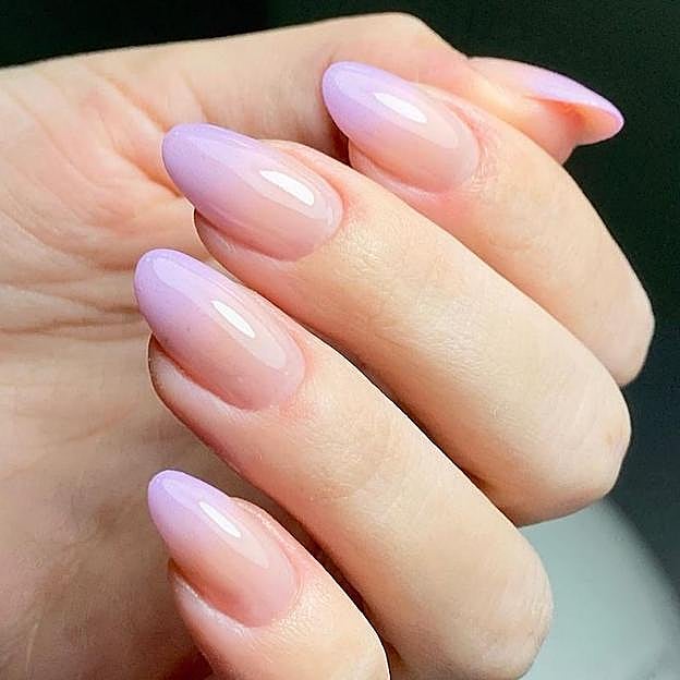 Manicura francesa pastel degradado