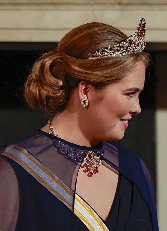 Imagen - Amalia de Holanda con tiara de rubíes. Foto: Gtres.