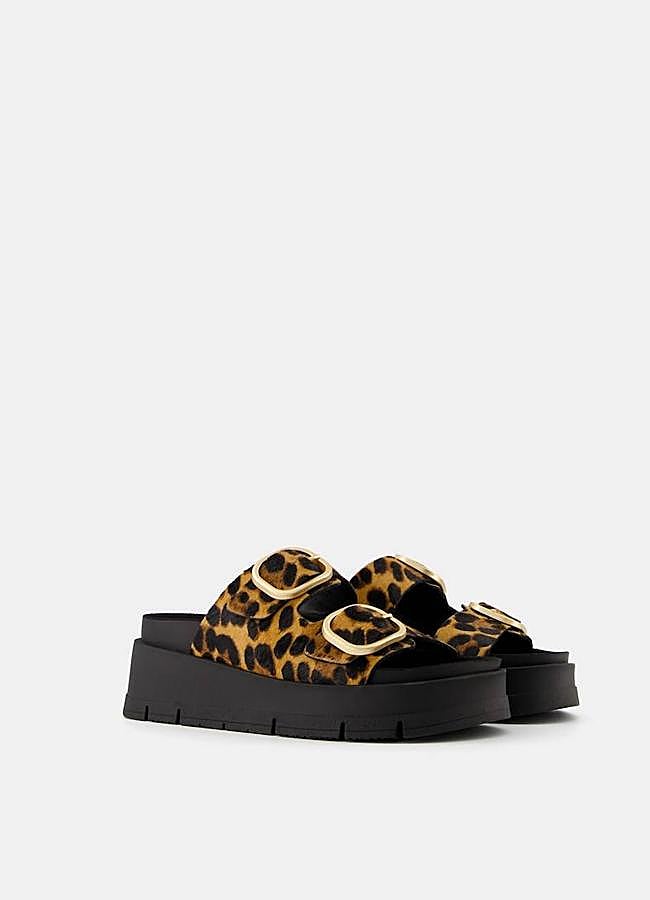 Imagen - Sandalias con hebillas en animal print de leopardo
