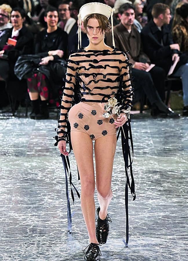 Imagen - Desfile de Jean Paul Gaultier x Simone Rocha.