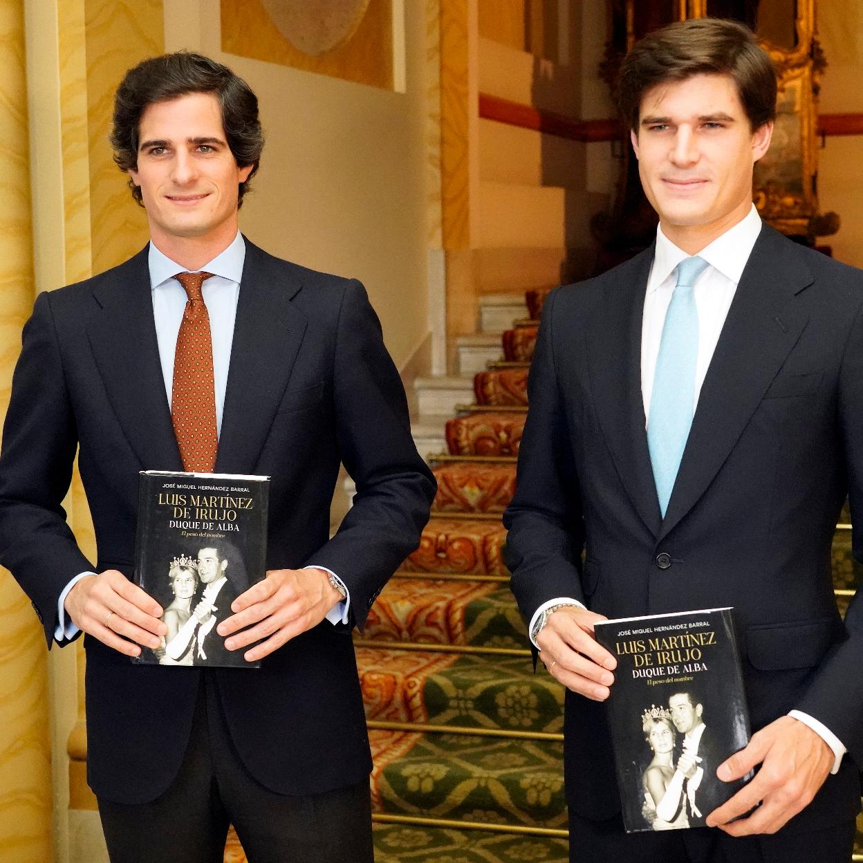 Fernando y Carlos Fitz-James Stuart, hijos del duque de Alba. 