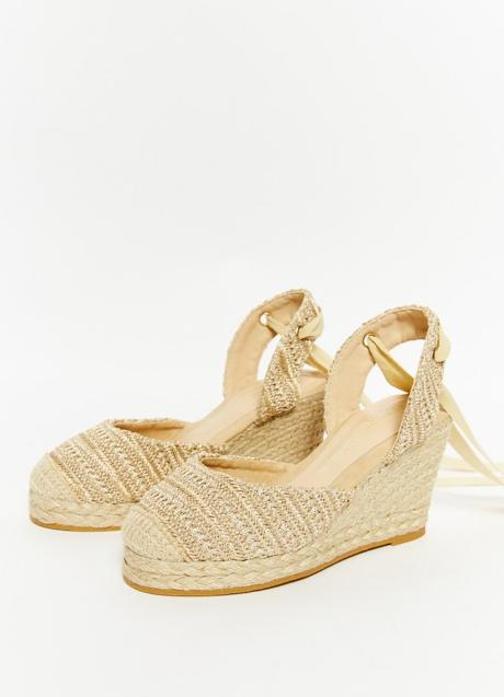 Imagen - Alpargatas de esparto de Sfera (19,99 euros)