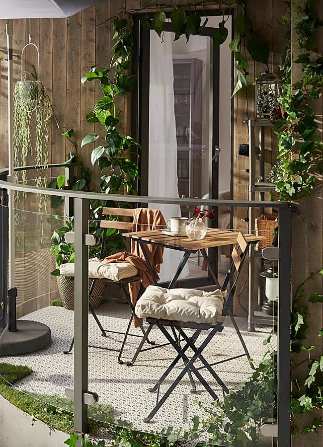 Imagen - El conjunto TÄRNÖ de IKEA es el más vendido para terrazas pequeñas y cuesta 49 euros.