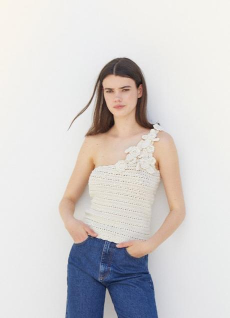 Imagen - Top asimétrico de Sfera (29,99 euros)