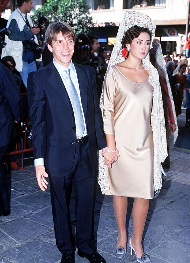 Imagen - Manuel Díaz y Vicky Martín Berrocal, el día de su boda. (GTRES)