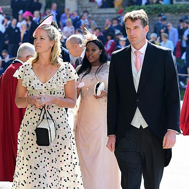 Lady Edwina junto a su marido, Dan Snow en la boda de Meghan Markle y el príncipe Harry. 