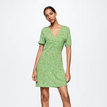 Imagen secundaria 1 - Vestido con estampado de flores de Mango Outlet (2,99 euros):