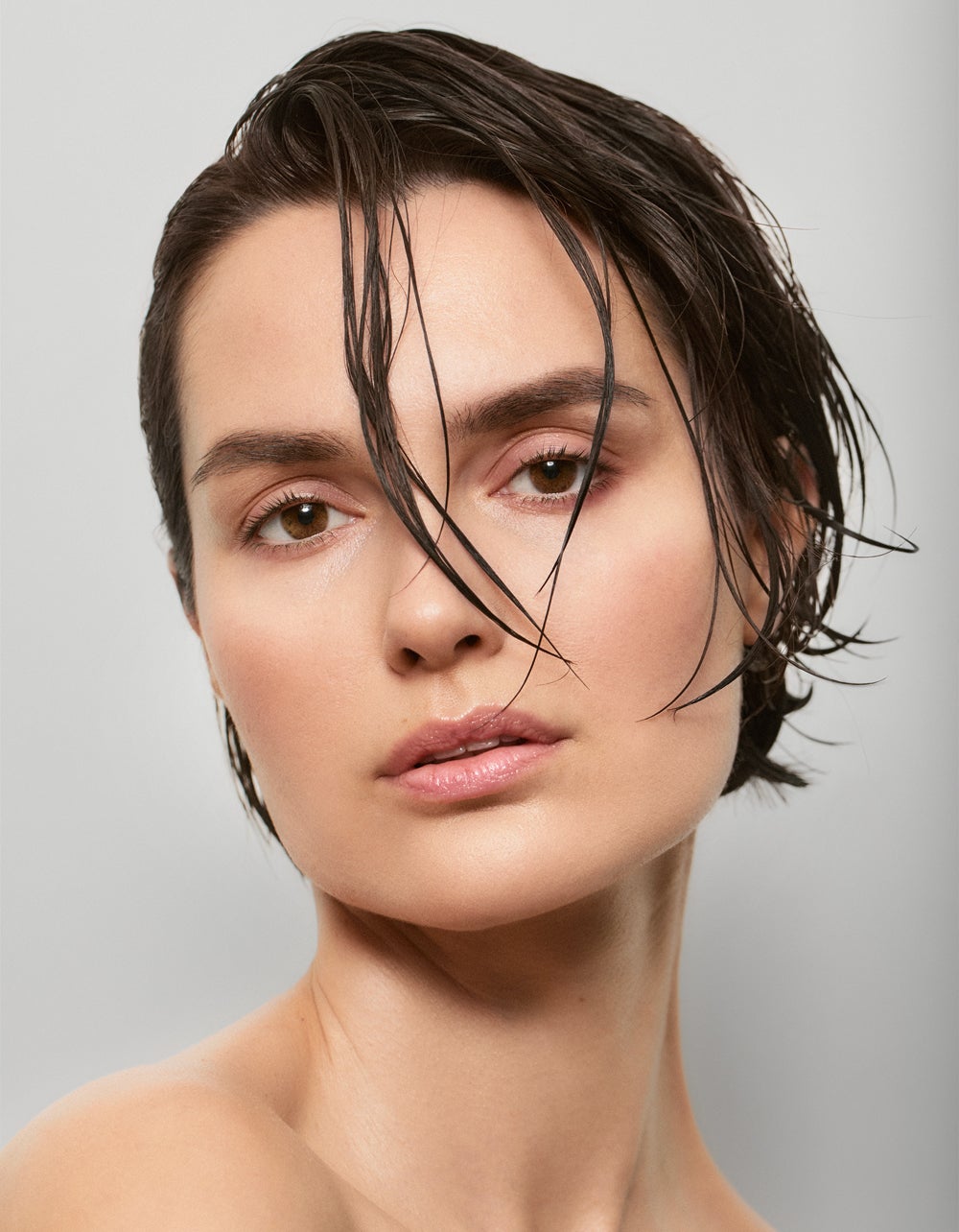 Imagen - Modelo con la piel tratada con el sérum/ Elena Olay