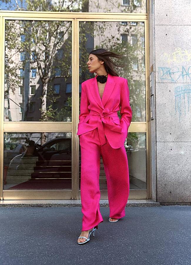Imagen - Traje color rosa de Zara