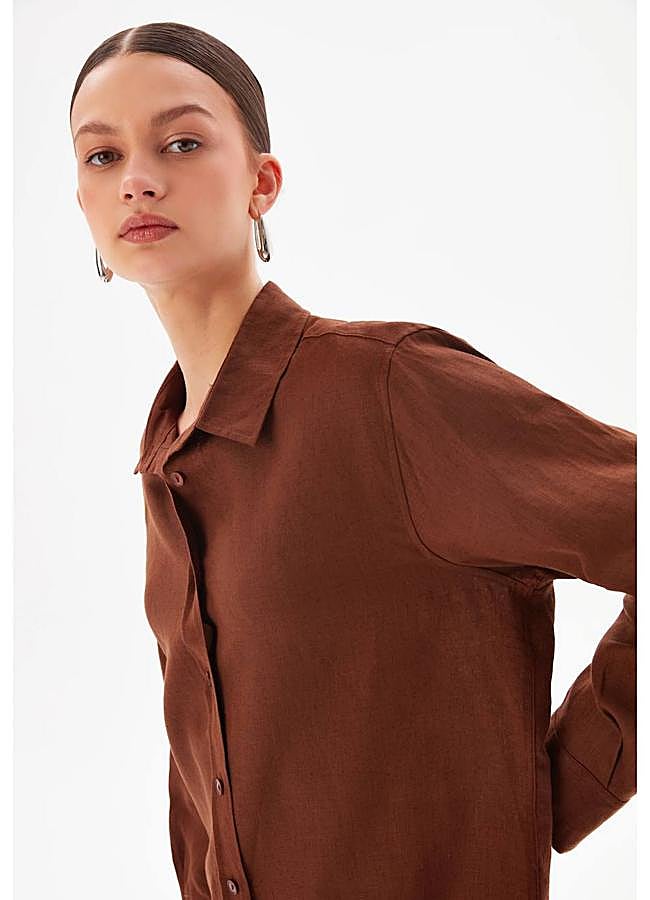 Imagen - Camisa de lino ancha en marrón