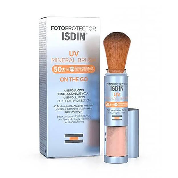 On the Go UV Mineral Brush de Isdin. Precio: 26,50 euros