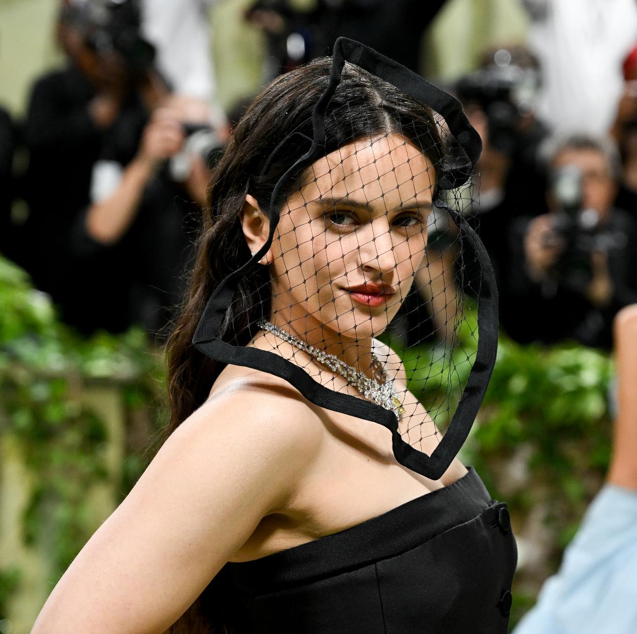 Rosalía en la MET Gala 2024.