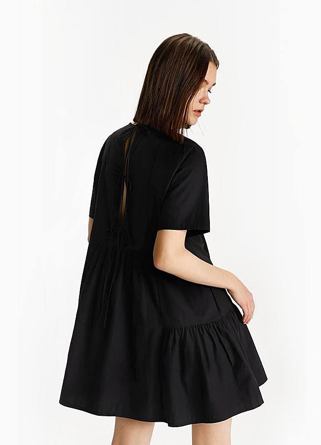 Imagen - Vestido corto con detalle de lazos en la espalda