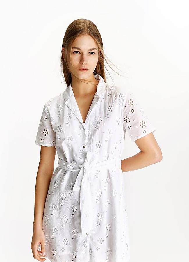 Imagen - Vestido corto blanco en tejido bordado