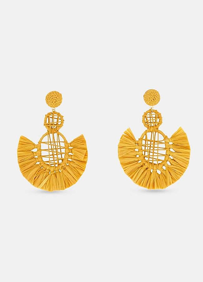 Imagen - Pendientes amarillos con flecos de rafia