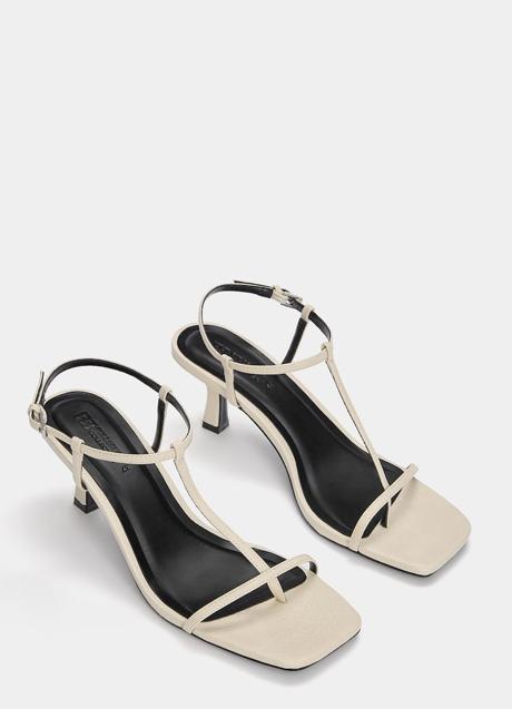 Imagen - Sandalias de tacón de Pull & Bear (25,99 euros)