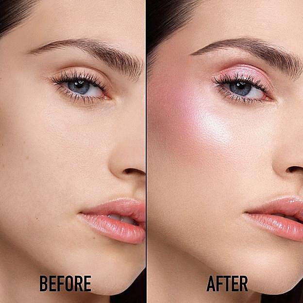 Maquillaje con el iluminador líquido viral de Dior.
