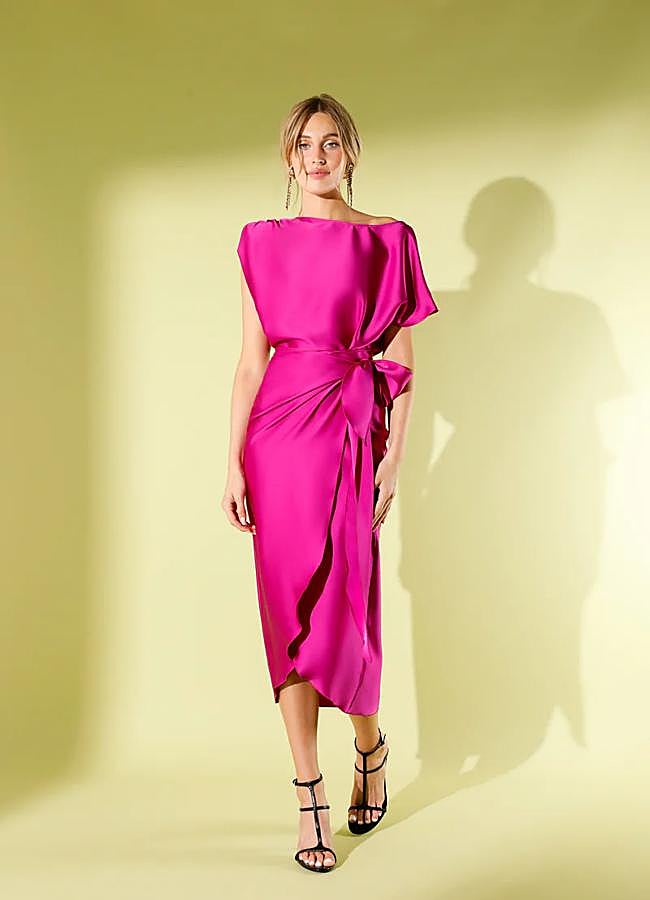 Imagen - Vestido Yilma en frambuesa de Victoria. Foto: Victoria.