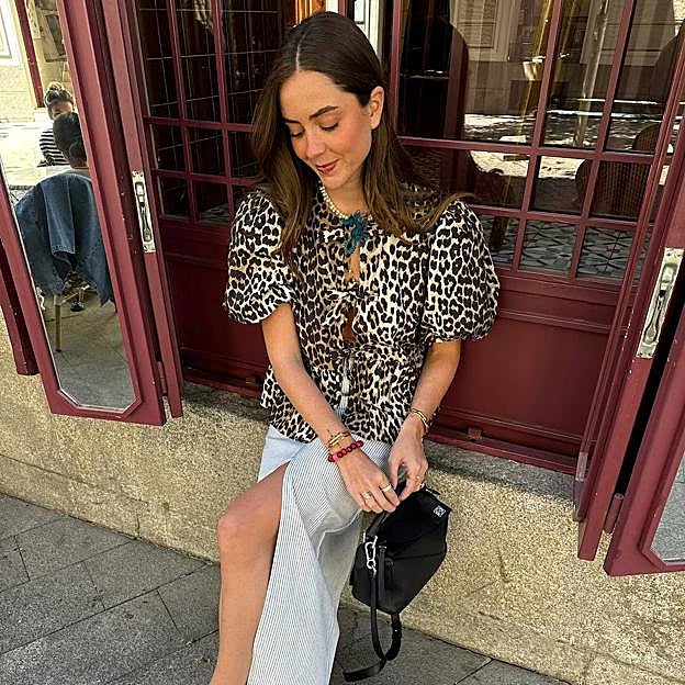 Las mejores blusas con descuentazo para tus looks de primavera-verano que irás corriendo a comprar a Mango Outlet