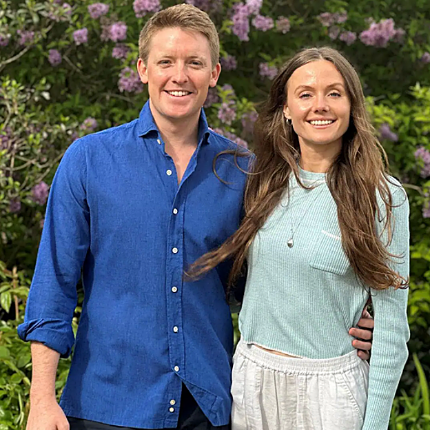 Hugh Grosvenor, duque de Westminster, con Olivia Henson, su prometida. 