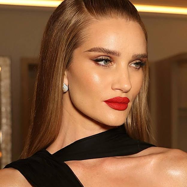 Este es el labial rojo perfecto: el icónico pintalabios de lujo más elegante que he probado jamás