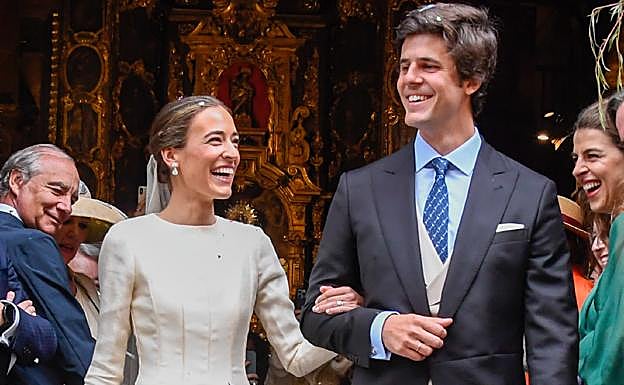 Borja Corsini y su mujer, María Roiz de la Parra el día de su boda. 