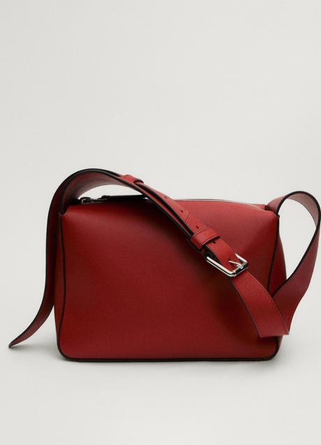 Imagen - Bolso rojo de Massimo Dutti (149 euros)
