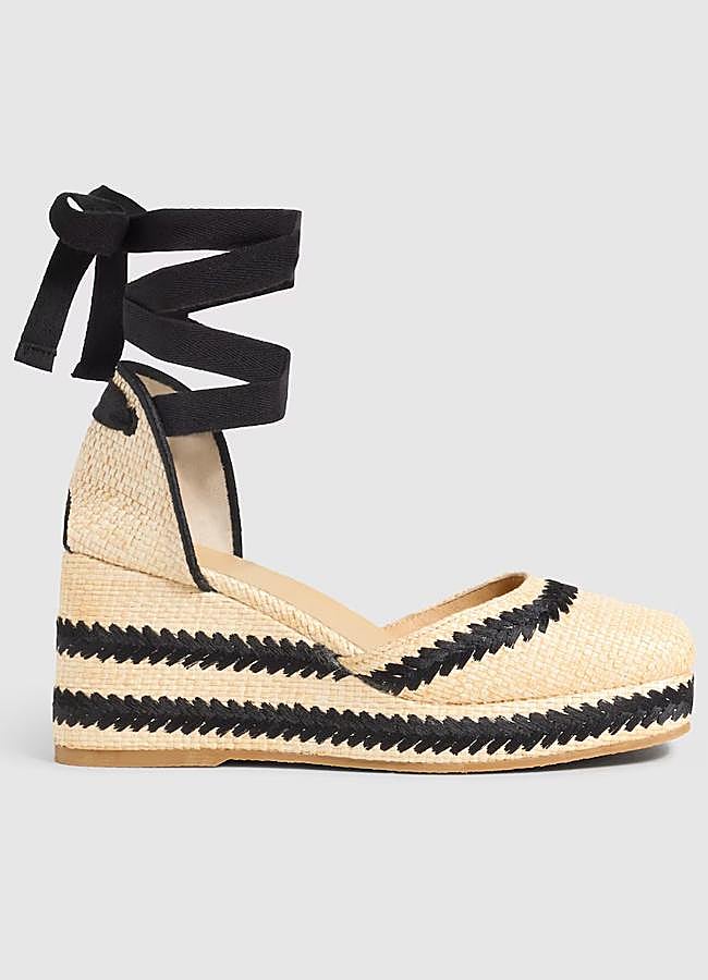 Imagen - Alpargatas Tessa de Castañer, 250 euros.