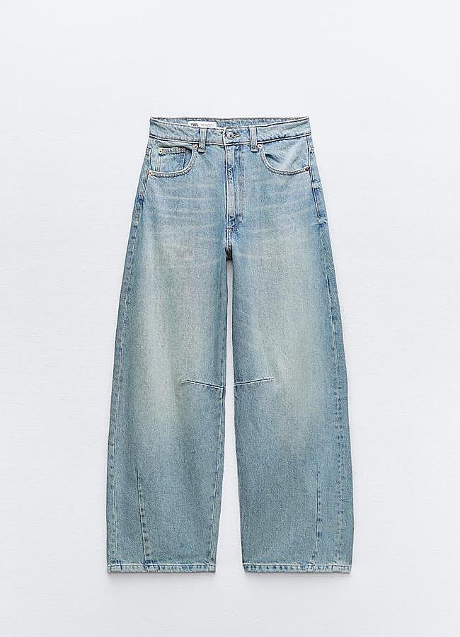 Imagen - Pantalones vaqueros estilo baggy de Zara.