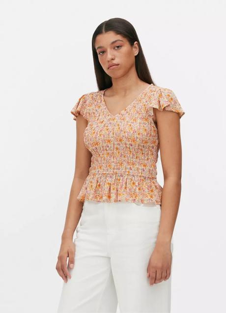 Imagen - Camiseta con estampado de flores de Primark (10 euros)