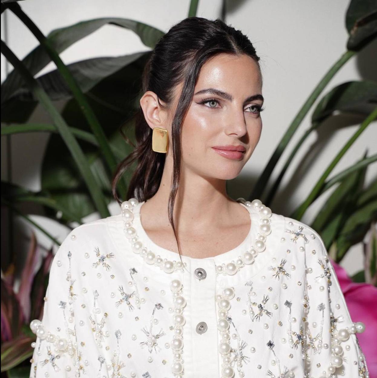 Kelly Piquet con piel rellena y luminosa