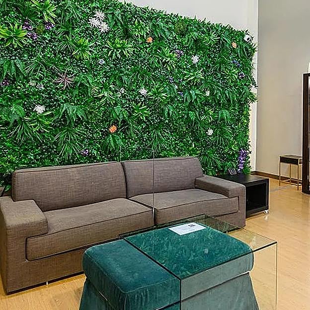 Figura de escándalo en Centros Mem: maderoterapia y bambuterapia.