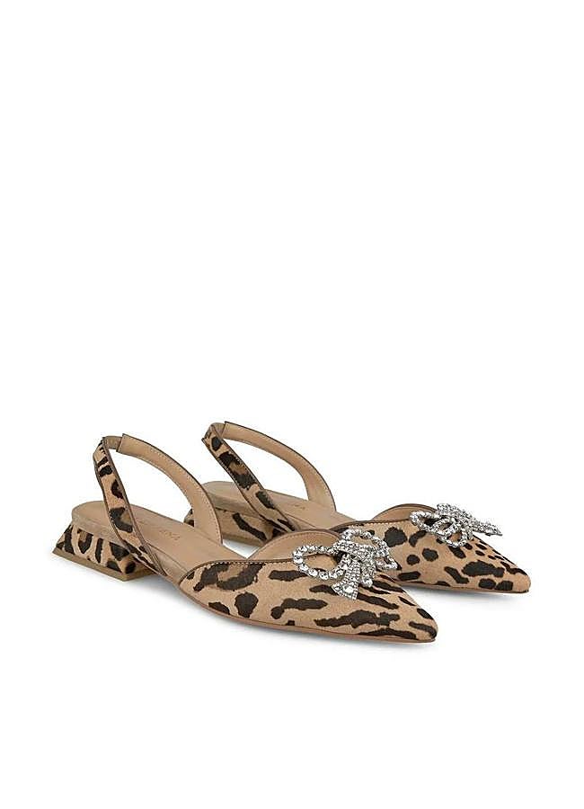 Imagen - Bailarinas animal print con broche joya