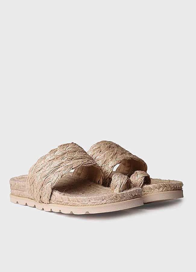 Imagen - Sandalias de rafia con tiras para el dedo