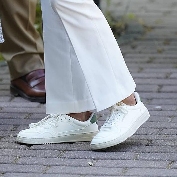 Las zapatillas de Ohne Project de la reina Letizia.