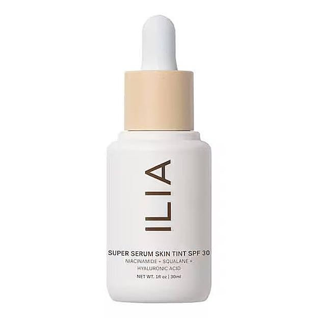 Super Serum Skin Tint SPF 30 de Ilia. Precio: 56,99 euros