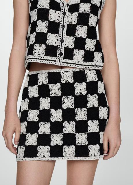 Imagen - Mini falda estampada de Mango (35,99 euros)