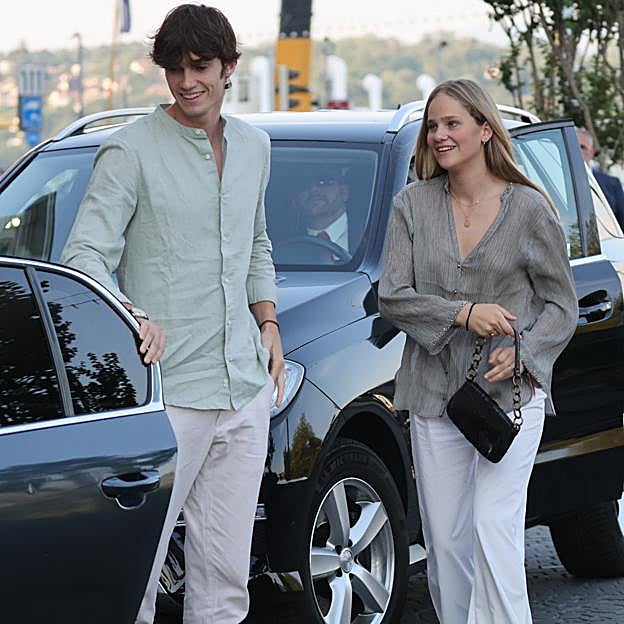 Irene y su hermano Pablo Urdangarin en Ginebra. 