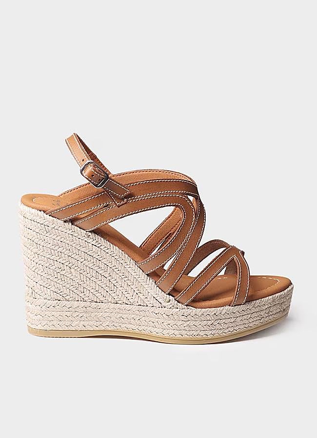 Imagen - Sandalia marrón de Toni Pons.